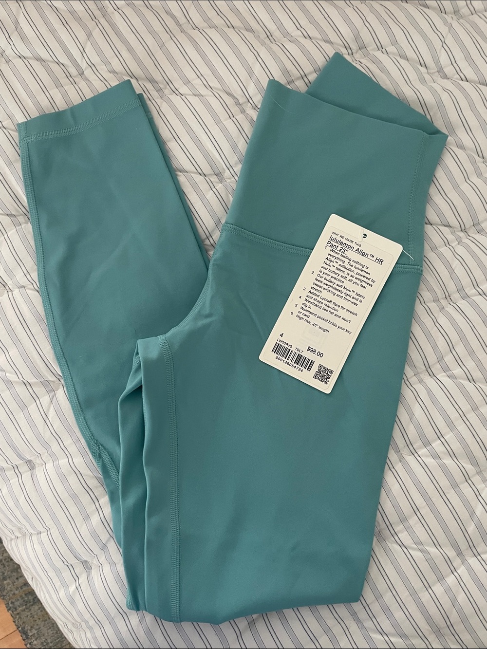NWT Lululemon athletica Align Leggings Size 4